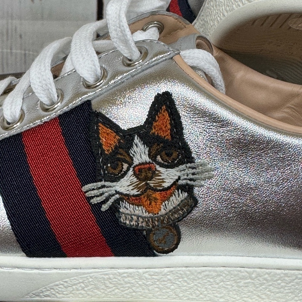 GUCCI ACE Year of the Dog Metallic Silver Women’s Napa Leather Sneakers 7 NiB - Picture 14 of 17